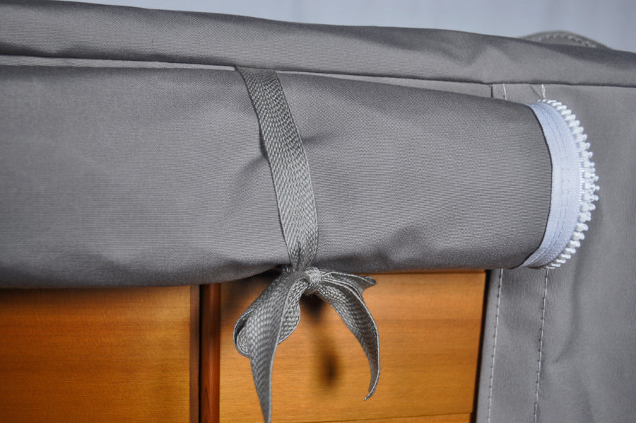 Custom sauna cover fabric, rolled door flap and zipper detail